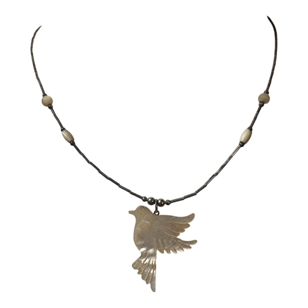 Vintage Native American Silver Tone Mother of Pearl Bird Pendant - Picture 3 of 8